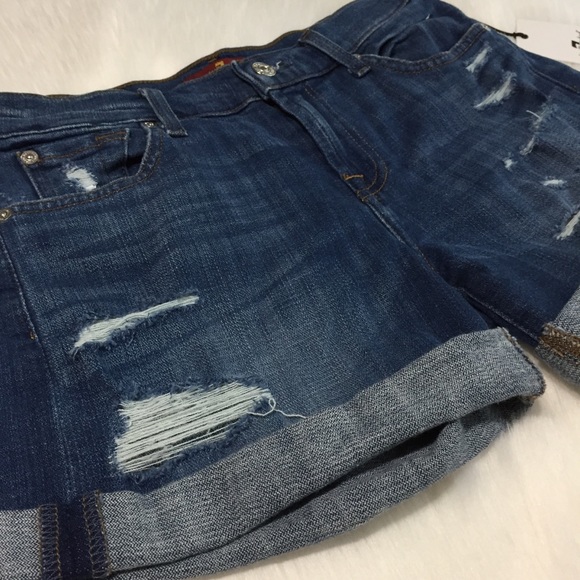 🆕 7 For All Mankind Distressed Denim Shorts (24)